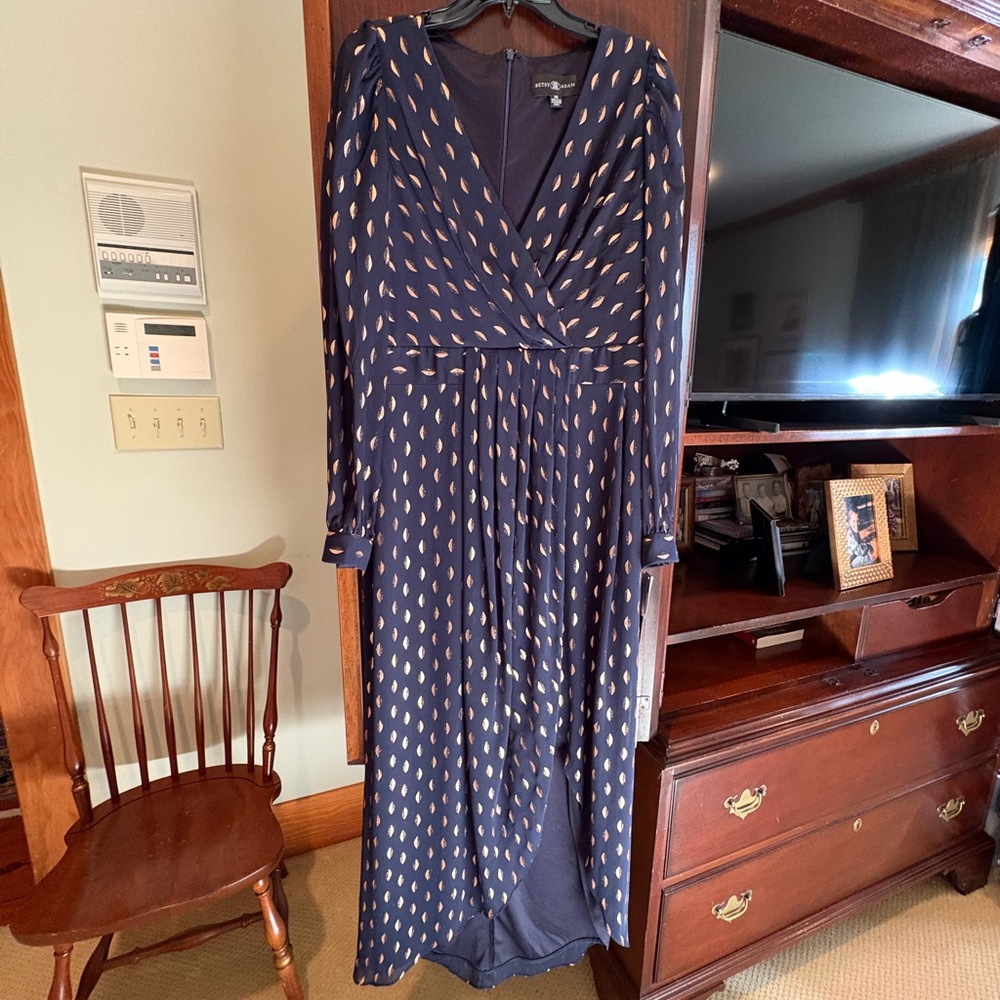 Elegant Navy Blue Patterned Dress